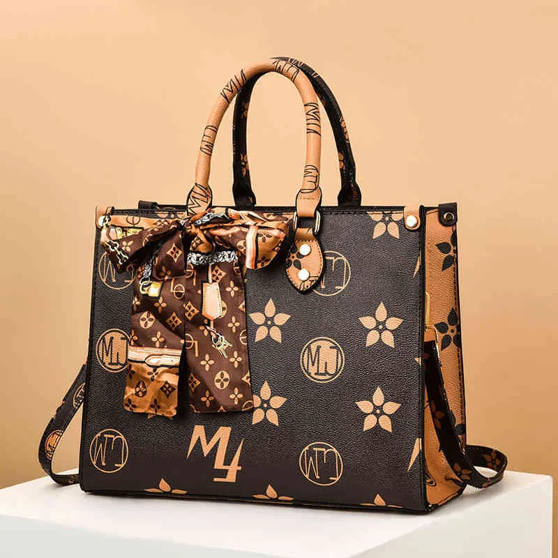 Ladies Fashion Luxury Brand Bag Bolsa de atacado de saco de atacado 2022 Novo estilo de alta qualidade Feio de alta capacidade GO Versátil Um ombro