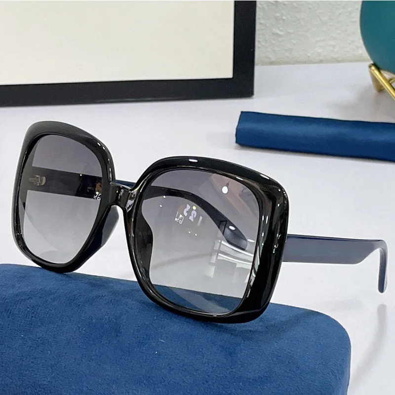New Square Frame Frame Mens Womens Designer Sunglasses 0713SA Classic Red and Green Wabbing Design Travel Po Top Qual220U
