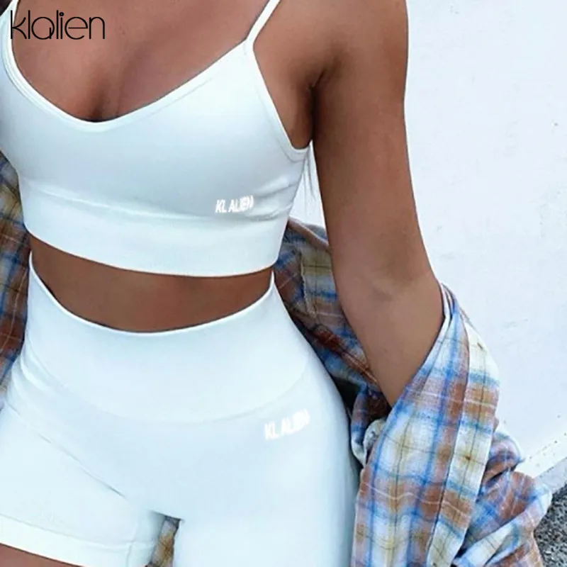 KLALIEN Sexy Casual Camisole et Short Set Femmes Streewear Fitness Outfit Sportswear Summer Beach Coton Survêtement Femmes 220421