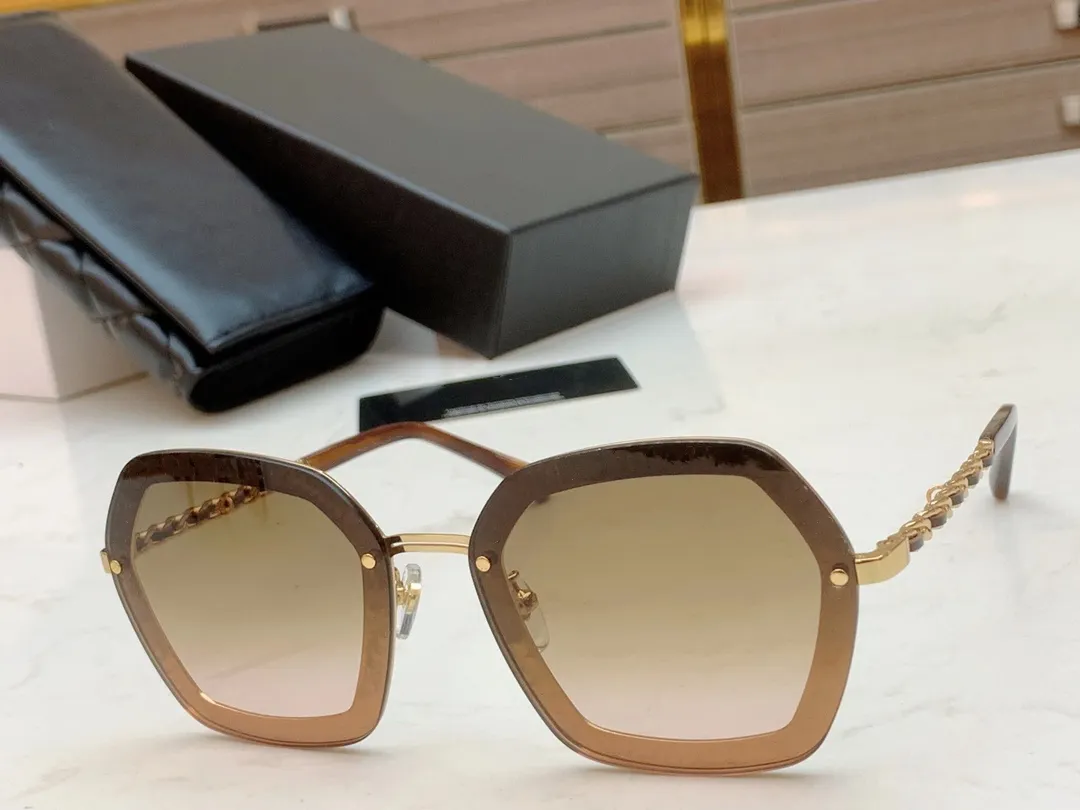Lettre en métal garnie de lunettes de soleil sans cadre mode femmes creux Double faisceau chaîne en cuir couture lunettes de soleil Ch2210