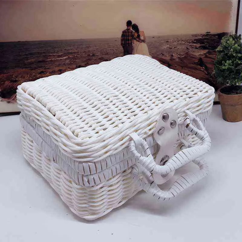 Caixa artificial artificial da caixa de tiro de vime artificial adereços de cesta de piqueniques retro tecido de tecido transportando decoração caseira y220524