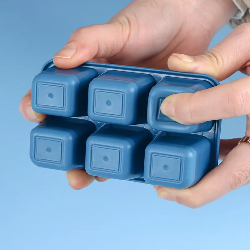 Silicone Ice Cube Maker Trays with Lids Mini Cubes Small Square Mold Kitchen Tools Accessories 220509