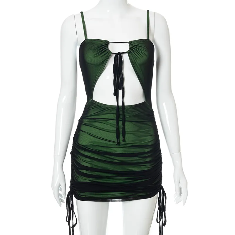 Женщины сексуальные черные сетчатые лоскутные камеры Bodycon Мини -платье спагетти ремень вырезан зеленый кружев с рюша