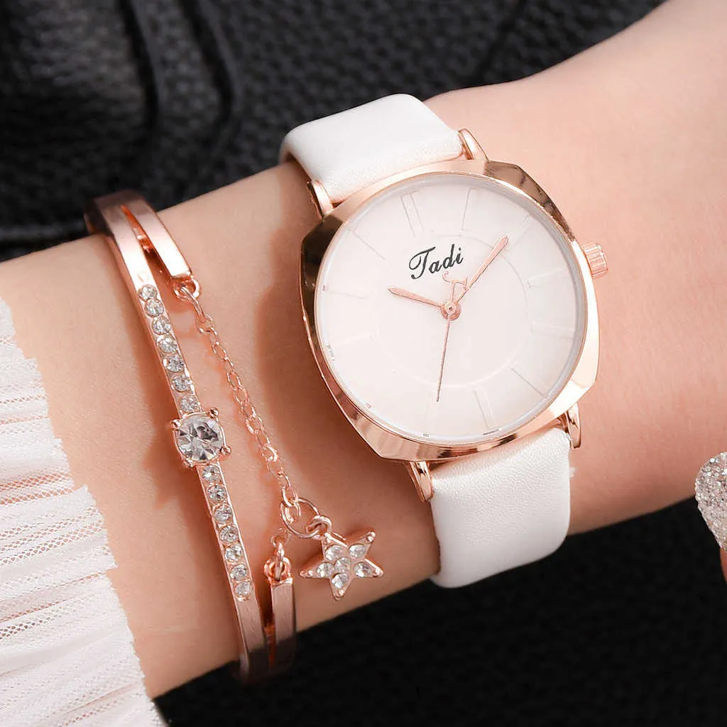 Dames chaudes montres costume minimaliste décontracté mode bracelet en polyuréthane femmes montre-bracelet ensemble de montre tout-Match temps