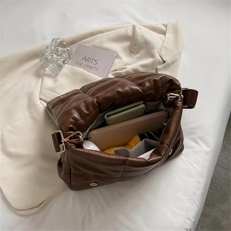 Mode frauen Stepp PU Leder Schulter Messenger Taschen für Frauen Hit Frühling Weiblichen Umhängetasche Luxus Marke 220401
