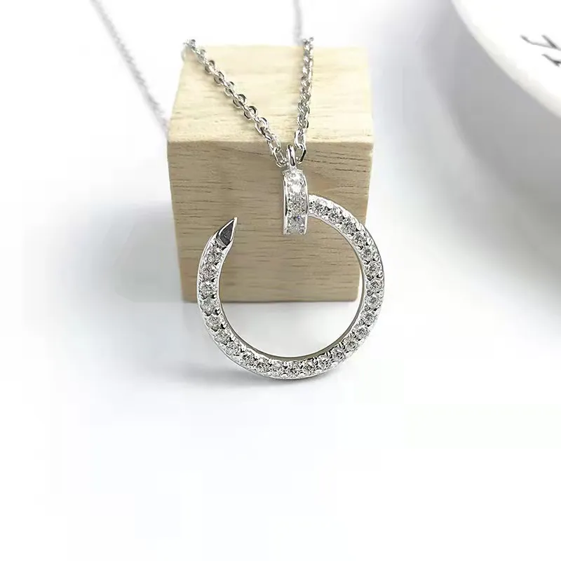 Mode Frau Voller Diamant Nagel Halskette Hohe Qualität Titan Stahl Liebe Anhänger Halskette Klassische Designer Jewelry2862
