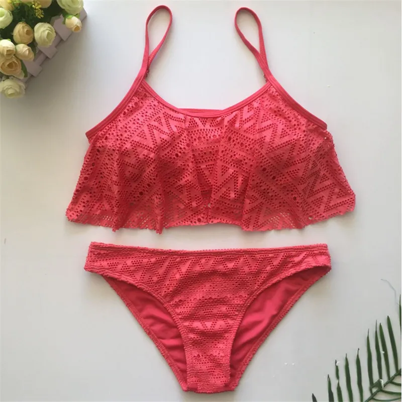 Frauen sexy brasilianischer Badeanzug weiblich solide Mesh Bikini Bikini Bikini Bikinkleidung Schwimmanzug Zwei Stücke weiße Rüschen Bikinis Set 220527