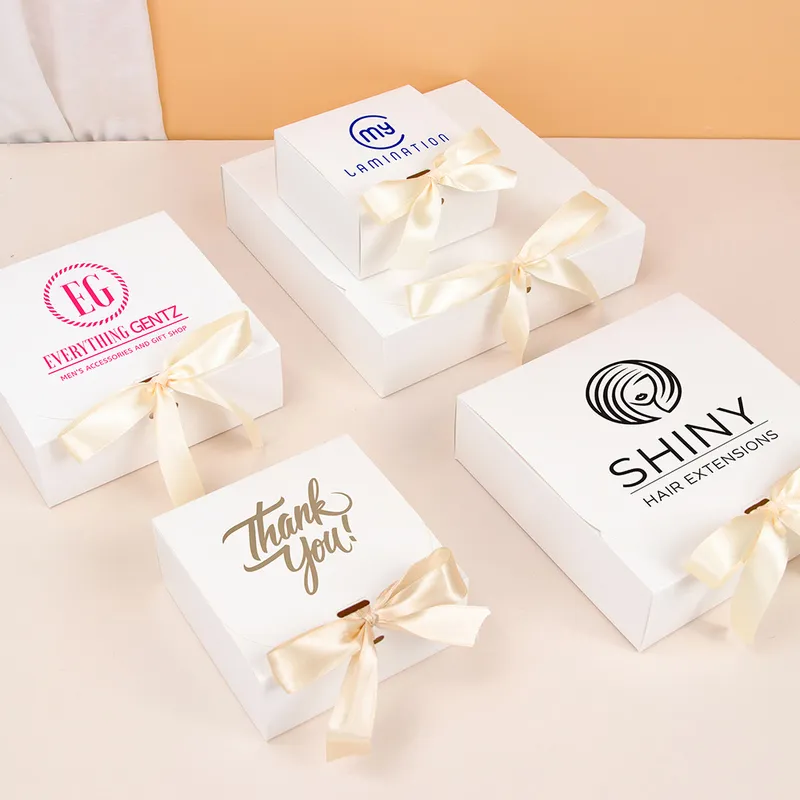 Ruban blanc cadeau vacances fête bonbons vêtements emballage général carton sac en papier prend en charge la taille personnalisée imprimée 220706