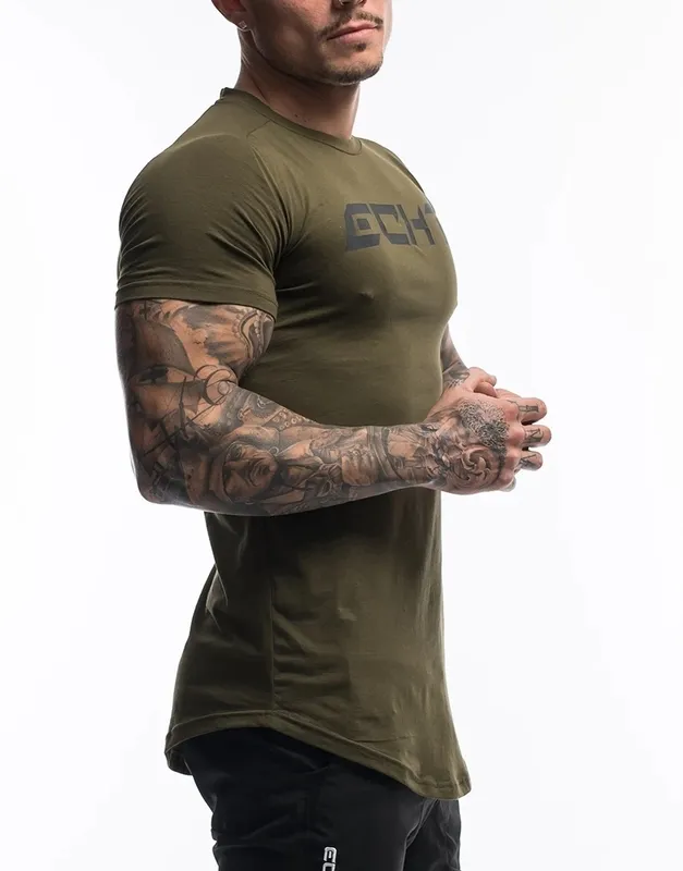 Heren mode t -shirt mannen tops zomer fitness bodybuilding kleding spier mannelijke shirts katoen slank fit tees 220520