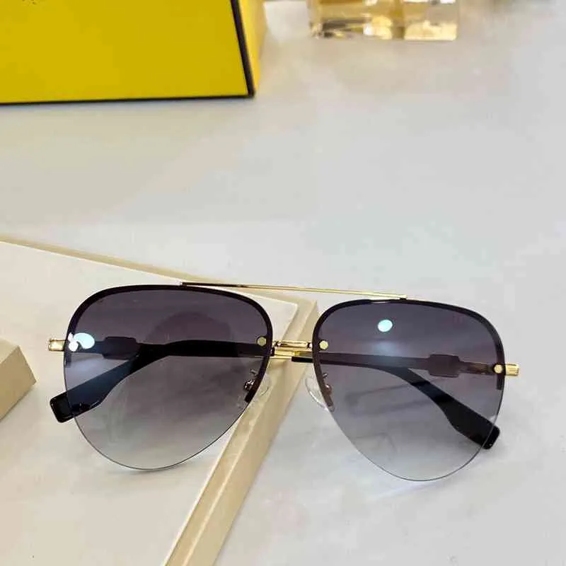 2024 New High Quality 10% OFF Luxury Designer New Men's and Women's Sunglasses 20% Off Fashion Version Hot family net red same metal