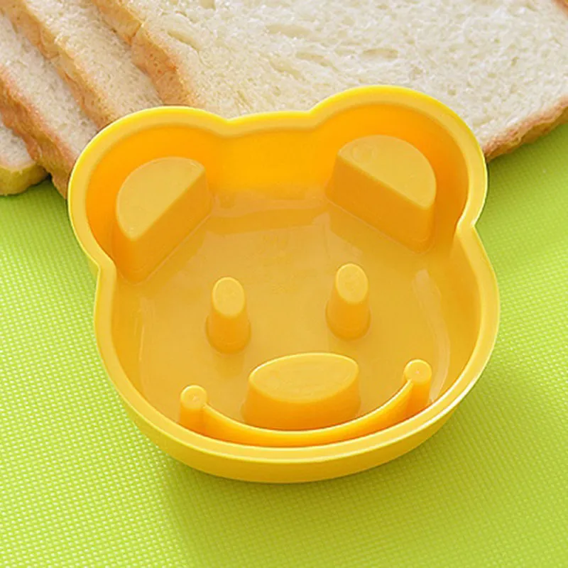 Cute Little Bear Shape Sand Bread Mold For Kids Breakfast Cake Mould Cutter DIY Decorating Tools Kitchen Accessories Tool 220517