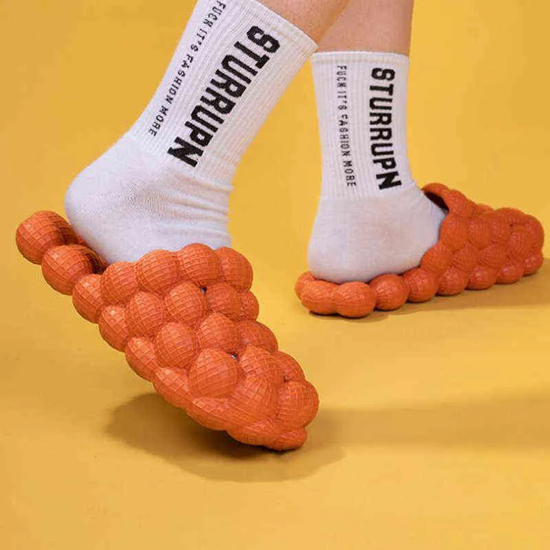 Bubble Slippers Мужские пляжные туфли для нового прибытия творческие шлепанцы платформы для ног массажные тапочки модная повседневная обувь G220526