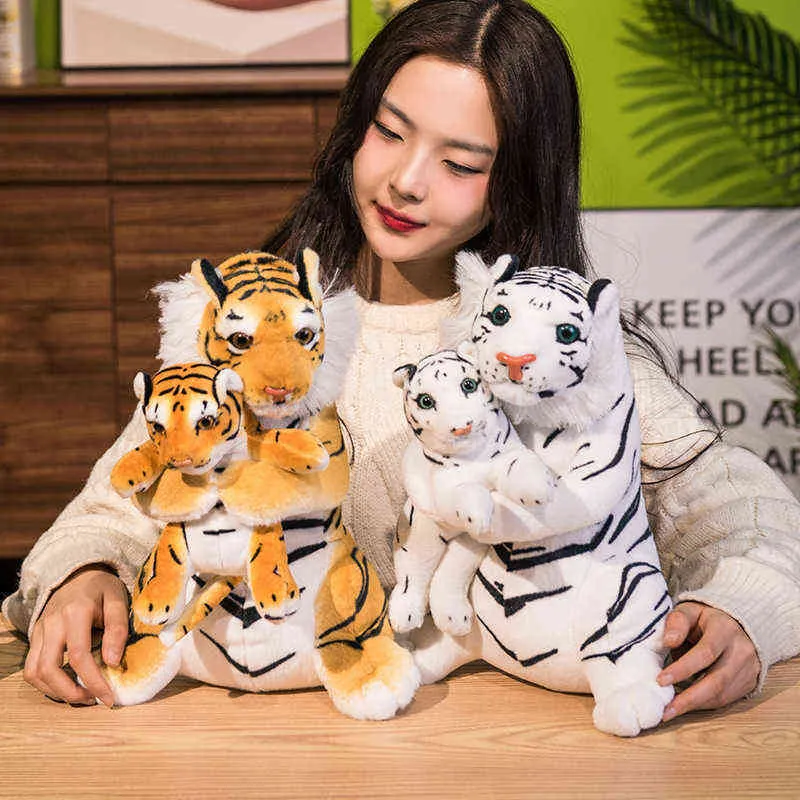 CM Simulation Mom Baby Tiger Cuddle Stuffed Lifelike Animal Pop Kids Toys Birthday Present Home Decor J220704