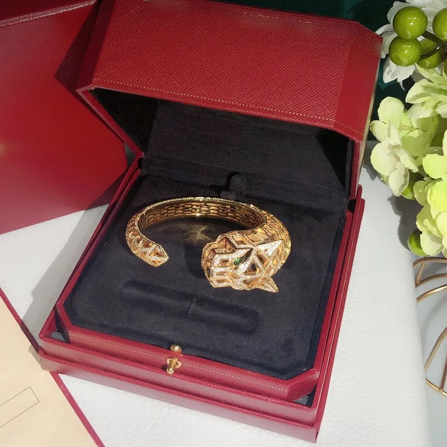 Luksusowa marka Advanced Ladies 18K Gold Big Biegła Wysoka jakość biżuterii dla kobiet popularne sprzedaż Seria Panthere Serie