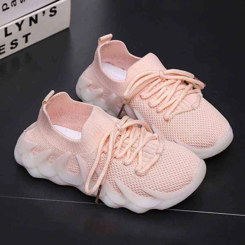 Kızların Ayakkabıları Yaz 2022 Yeni Çocuk Ayakkabıları Moda Sporları Sıradan Ayakkabı Koşu Nefes Alabaç Sıcaklıklar Sıcak Çocuklarda Sıcak Slip Olmayan G220527
