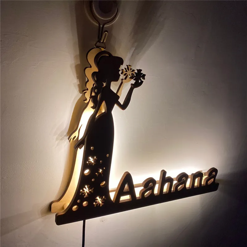 Rainha Princesa Parede Night Light Light Nome Personalizado Signo para Mulheres Meninas Decoração do quarto personalizado Lâmpada personalizada de madeira 220623