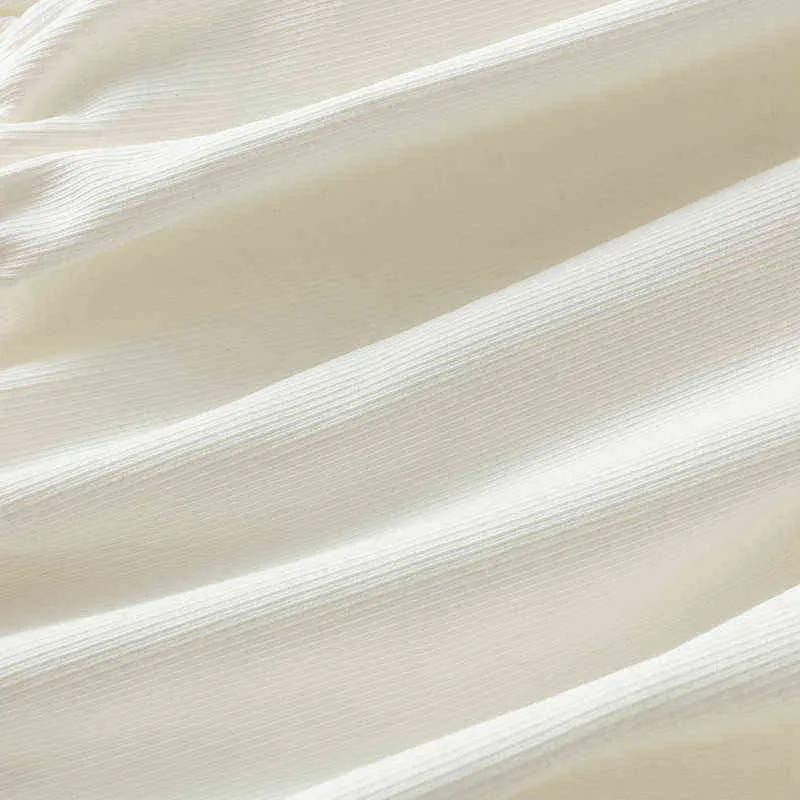 Koki Baby Girl Romper Flower White Korean Style Long Sleeve White Söt härlig Pretty Jumpsuit med hatt Vetement Bebe Fille G220510