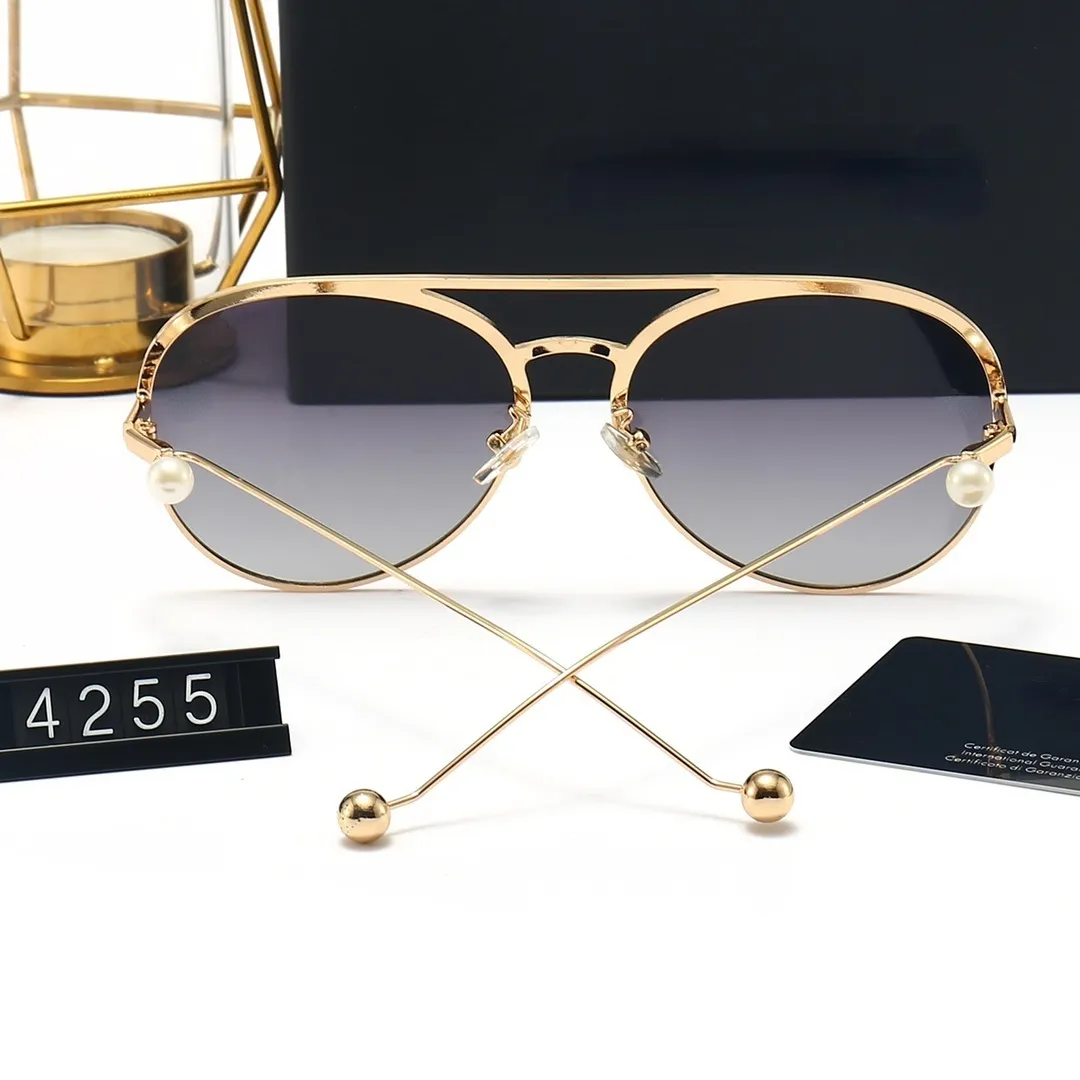 Luxury Solglas￶gon Fashion Glasse Metal Frame Retro Shield Solglas￶gon M￤n kvinnor 4 F￤rger Kvalitetsglas￶gon 4255