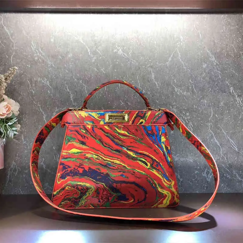 2022 borsa da donna a tracolla singola stampata Messenger borsa portatile borsa versatile in metallo