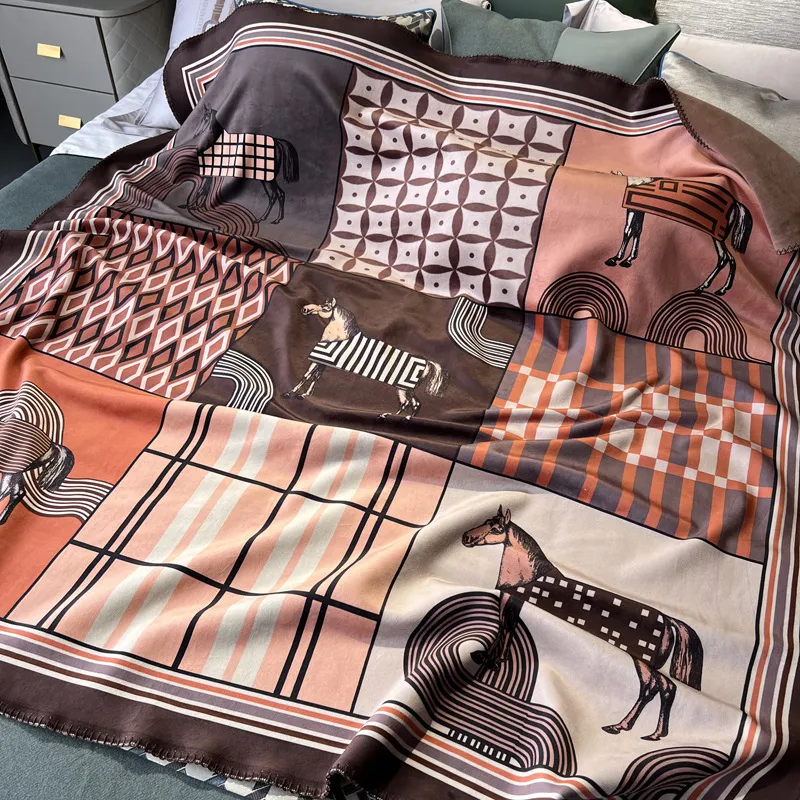 Дизайнерское роскошное модное бархатное одеяло с принтом лошади, повседневное двухслойное одеяло для путешествий, самолета, чехол для отдыха, чехол для дивана265T