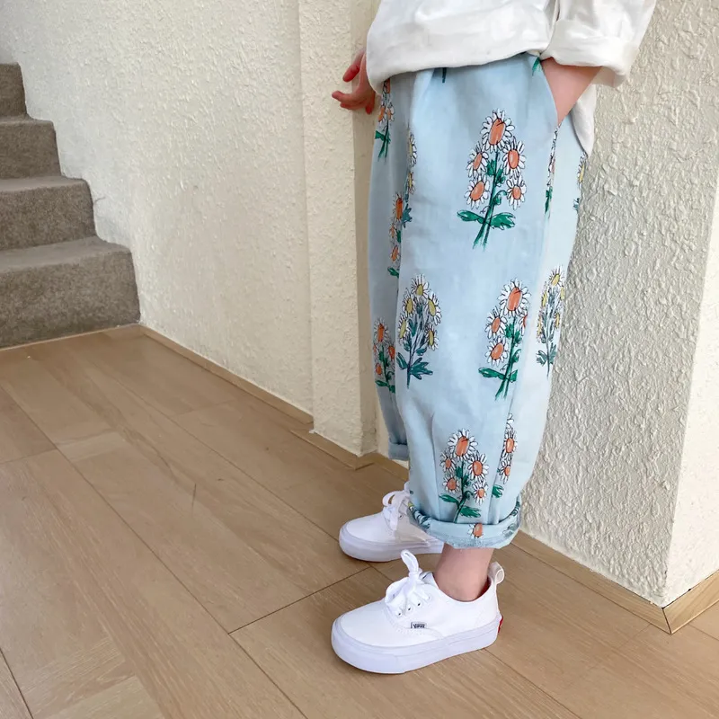 Frühling Mädchen süße floral lose beiläufige Hose Baby Mädchen Mode All-Match gerade Hose 220512