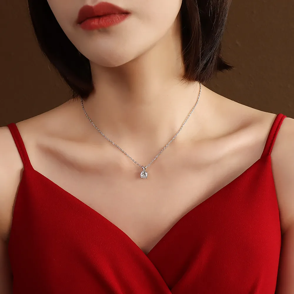 collier zircon femmes coréenne ins chaîne de clavicule vent froid griffe unique diamant incrusté chaîne titane acier collier en or 18 carats9435962