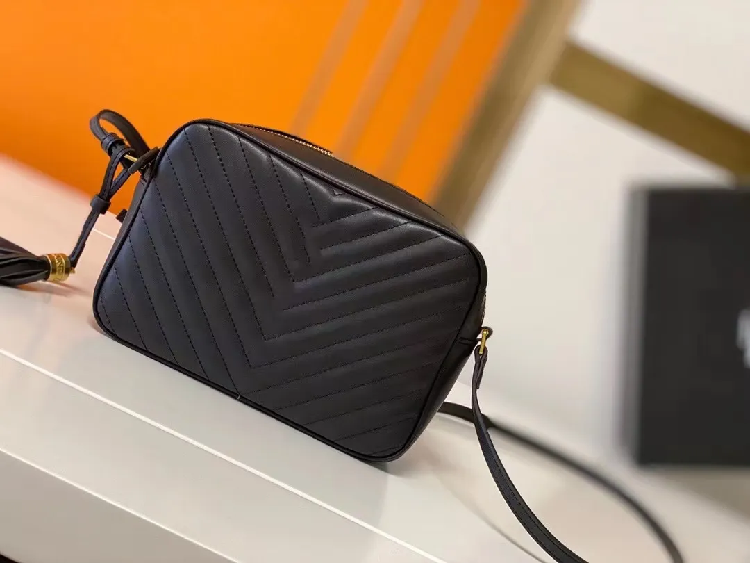 Tasarımcı Luxurys Moda Omuz Çantaları 2022 Kadınlar Gerçek Deri Tasseller Çanta Çantalar Elçi Crossbody Bag