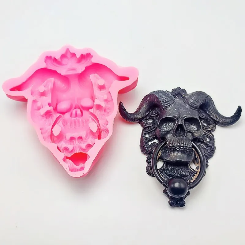 Devil Skull Door God God Silicone Mould مناسب للديكور المنزلي راتنجات DIY نموذج الخرسانة صنع أداة كعكة الشوكولاتة الجليدية 220601