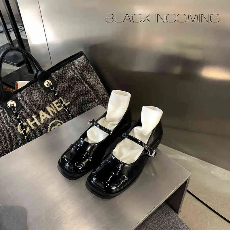 Dress Shoes Mary Jane women's 2022 Summer New Color Matching One Line Buckle with Square Head Thick Heel Versatile Small 220808