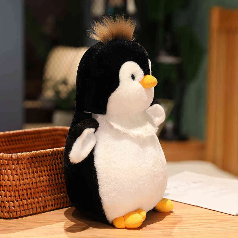 新しいカワイイのおもちゃペンギンのぬいぐるみ人形赤ちゃんの柔らかいぬいぐるみ人形ペルシュの女の子が枕を獲得