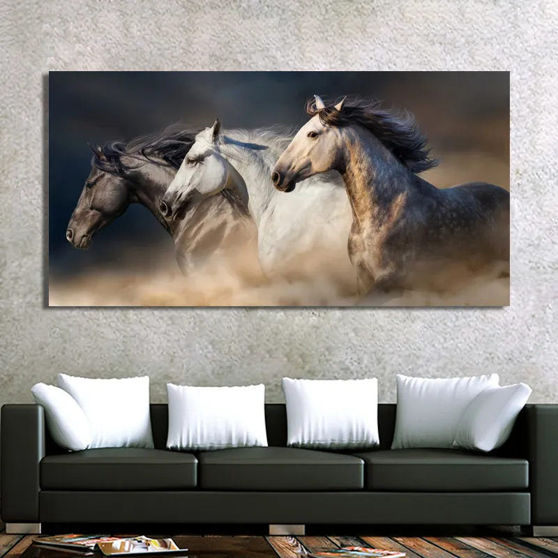 Три беговых лошадях холст животных животных настенные арт -плакаты для гостиной дома декор кудрос на стенах настенный холст картины