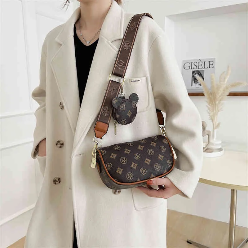 Borsa in vendita Piccola borsa nuova moda inverno versatile moda tracolla larga tracolla da donna stile straniero tracolla Messenger Bag