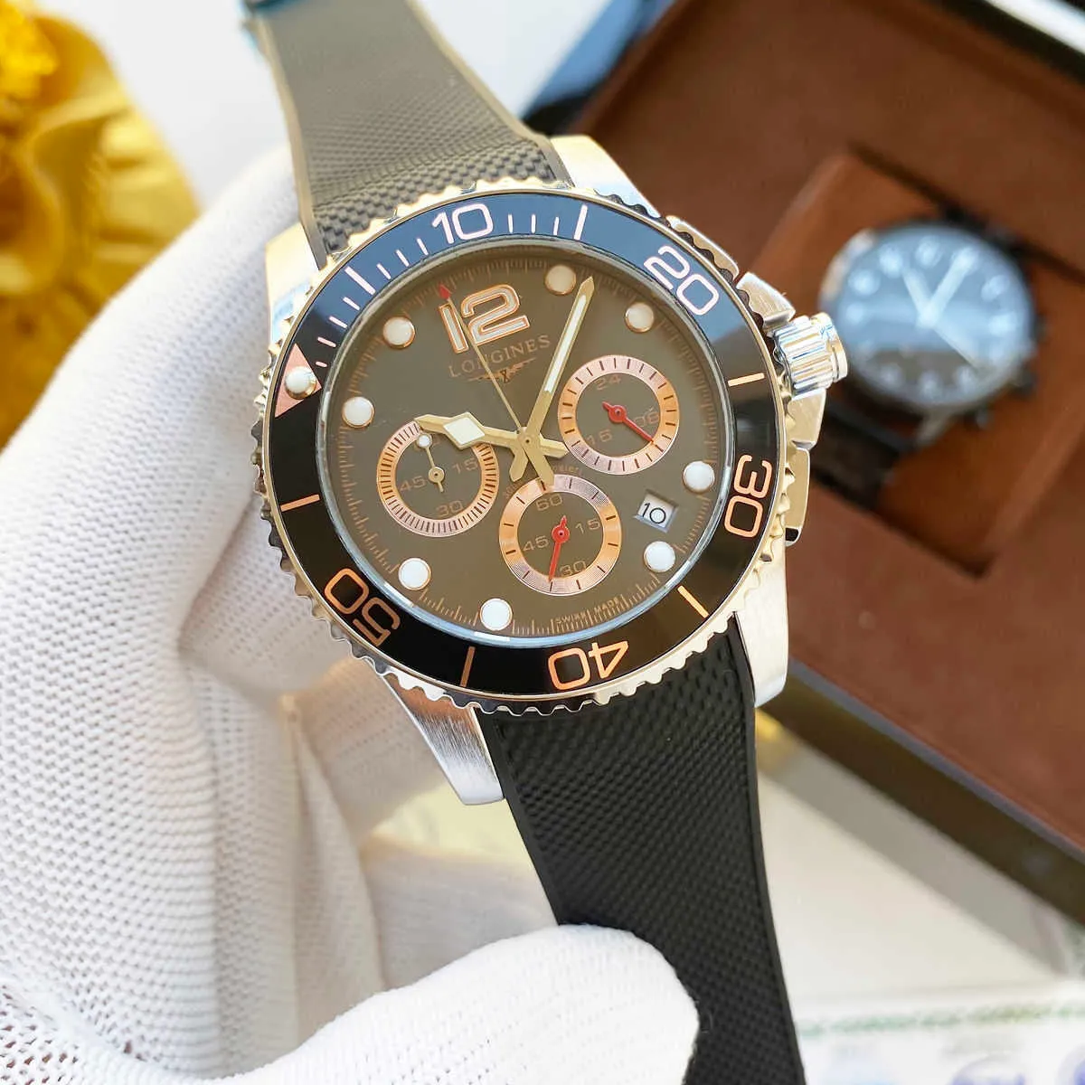 Three-eye six-pin full-function quartz tape wave brand watch men's business casual