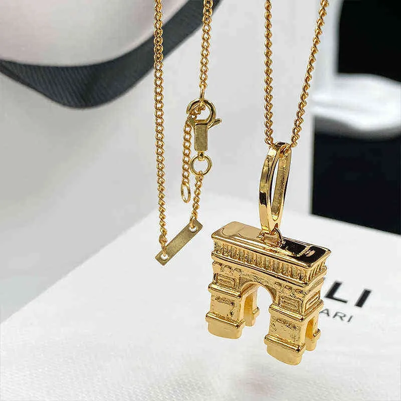 Relief Designer Three-dimensional Triomphe Pendant Female Cool Breeze Celebrity High-end Temperament Light Luxury Necklace7648900