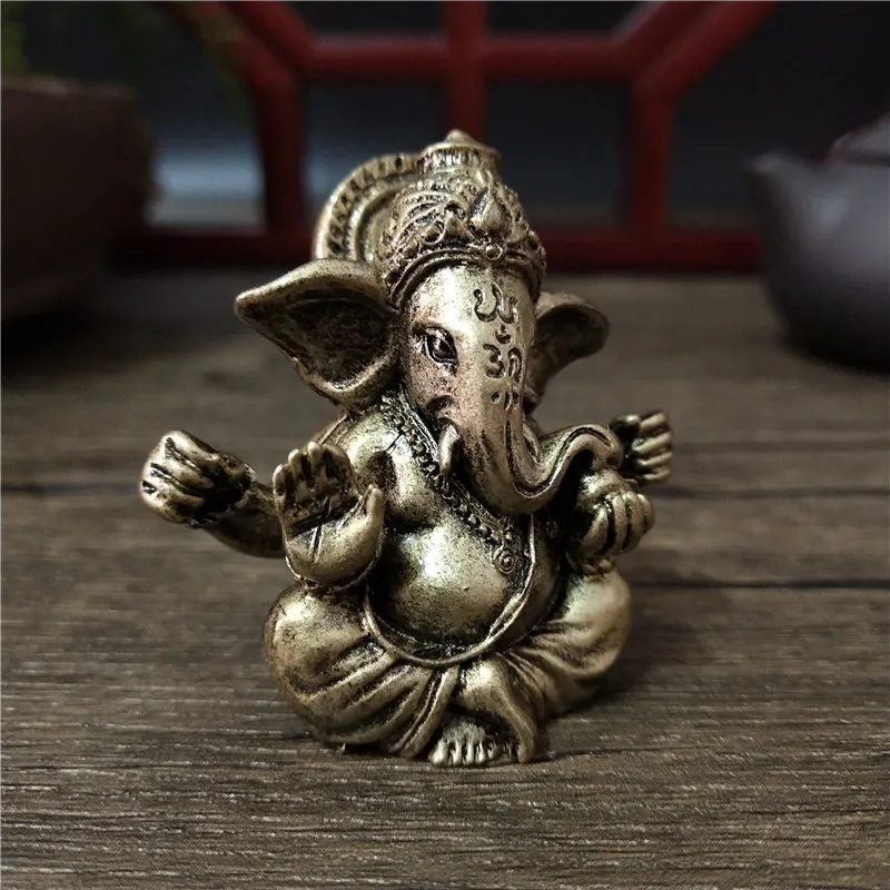 Bronze Color Lord Ganesha Estátua Ornamentos Elefante Hindu Deus Escultura Figuras do Home Office Decoração estátuas de Buda 220707