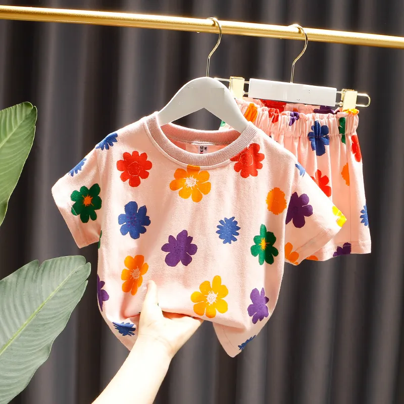 Summer Girls Baby Ubrania Dzieci Stroje swobodne zestawy sportowe Tshirt Suits Suit do niemowlęcia ubrania dla niemowląt noś cienkie fajne zestawy 220608