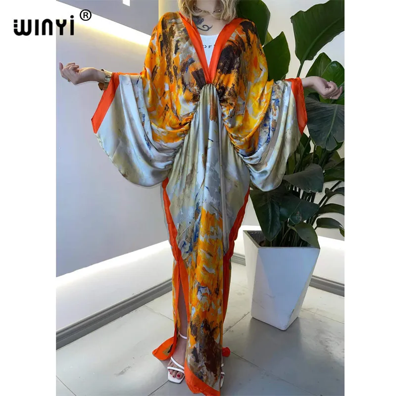 Sexig Bech Högkvalitativ hand-rullad Feel Silk Rayon Fashion Print Winyi Maxi Women's Robes Long Beach V-Hals Bohemian Dress 220531