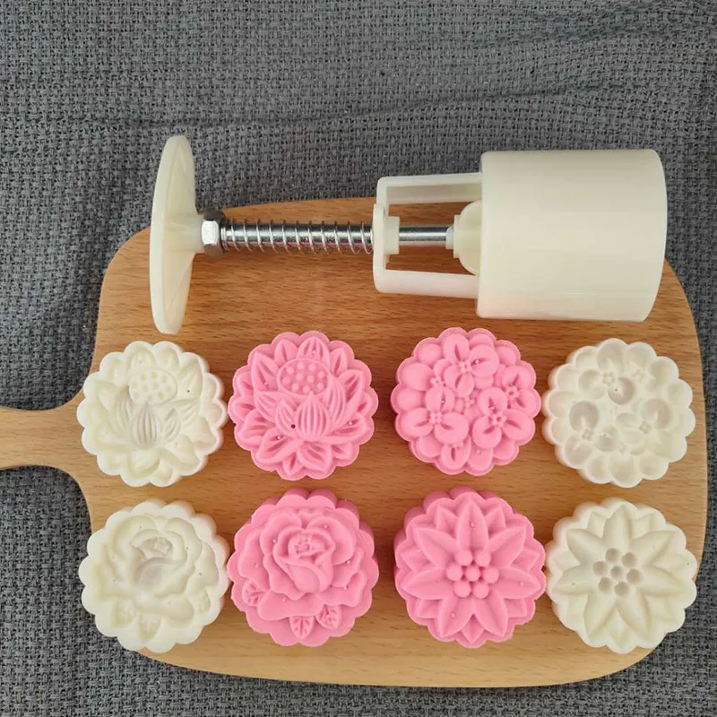 Kuchnia Dostarcza 3D Flower Shape 50g Mooncake Forms Festival wielokrotnego użytku Festiwal Dekorat narzędzie 2206618