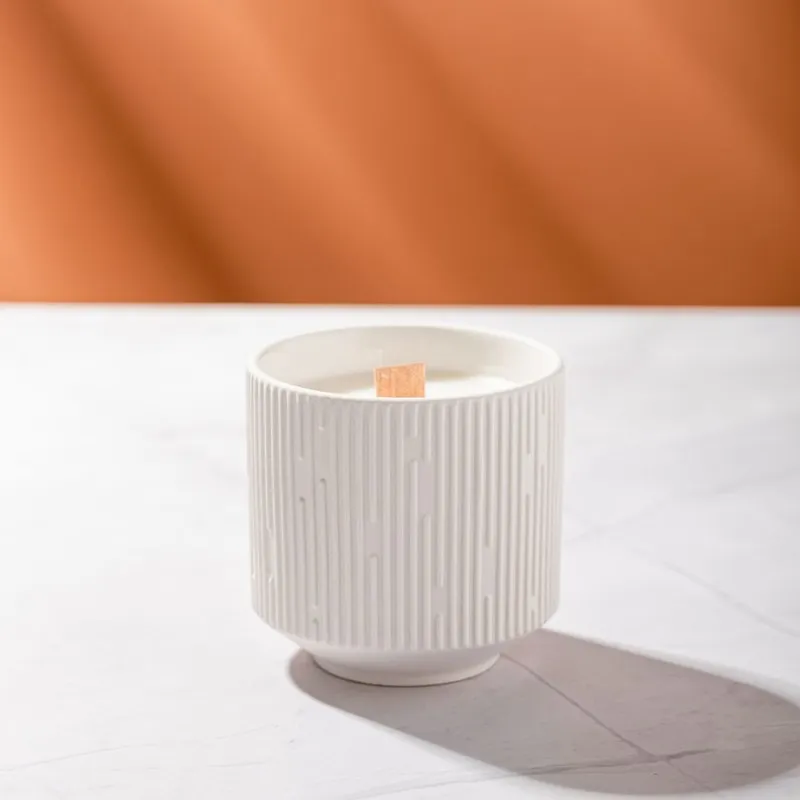 Luxus-Keramik-Cup-Holzkern-Aromatherapie-Kerze Soja-Wachs natürliche duftende Kerze Valentinstag Geschenk