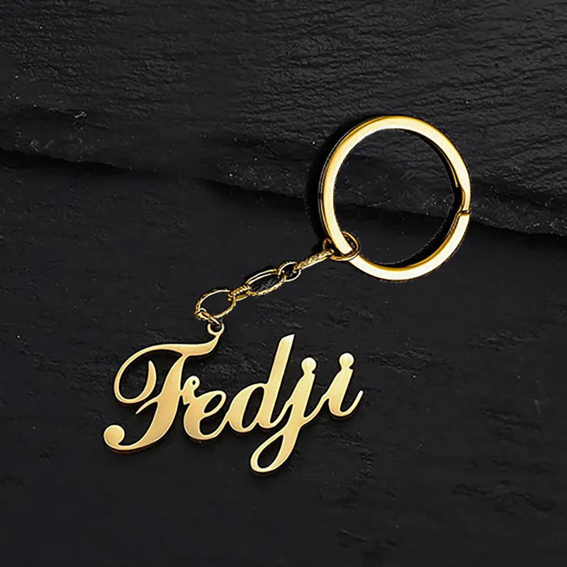 Customized Personalized Name Pendant Keychain Custom Lovers Butterfly Key Chain Stainless Steel Jewelry for Women Men Keyring 220516