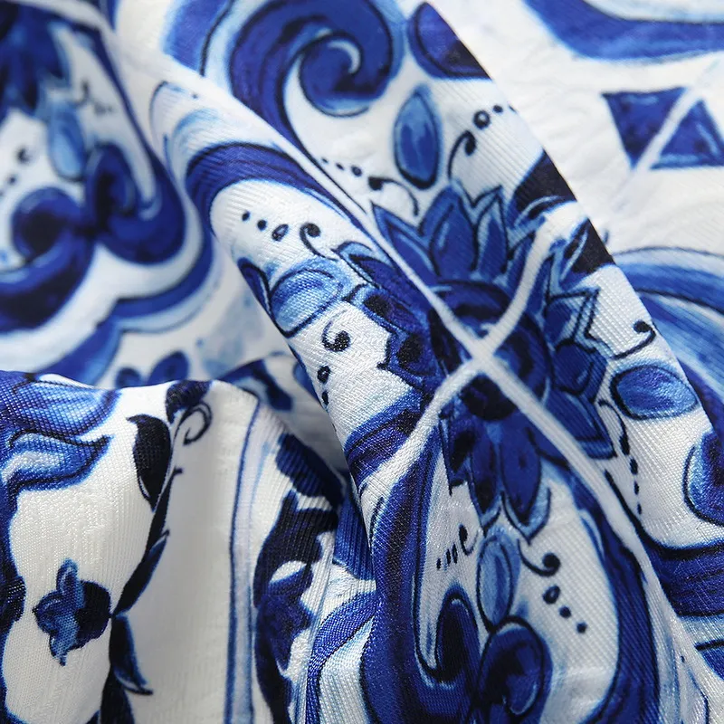 2022 Sommer ärmelloses Rundhals-blaues Paisley-blaues und weißes Porzellan-Druck-Kurzes Minikleid Elegante Freizeitkleider 22Q151638