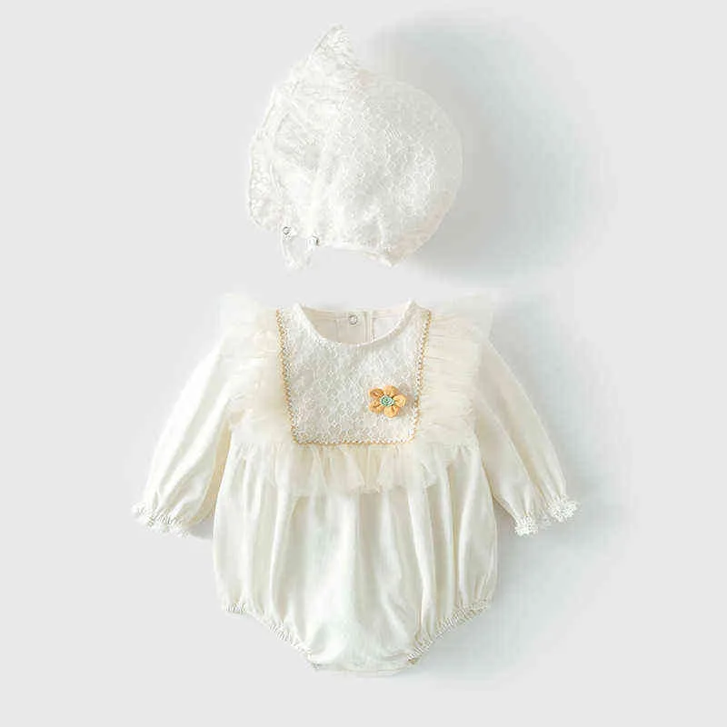 Koki Baby Girl Romper Bloem Witte Koreaanse stijl Lange mouw Witte schattige mooie mooie jumpsuit met hoeduit voortERing Bebe vul G220510