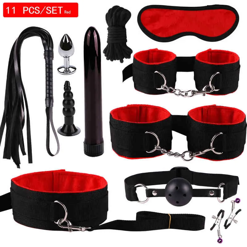 NXY Sex Vuxen leksak 3 färger Exotiska produkter för vuxna Spel Bondage Set BDSM Kits Handbojor Leksaker Piska Gag Tail Plug Kvinnor Tillbehör 0330