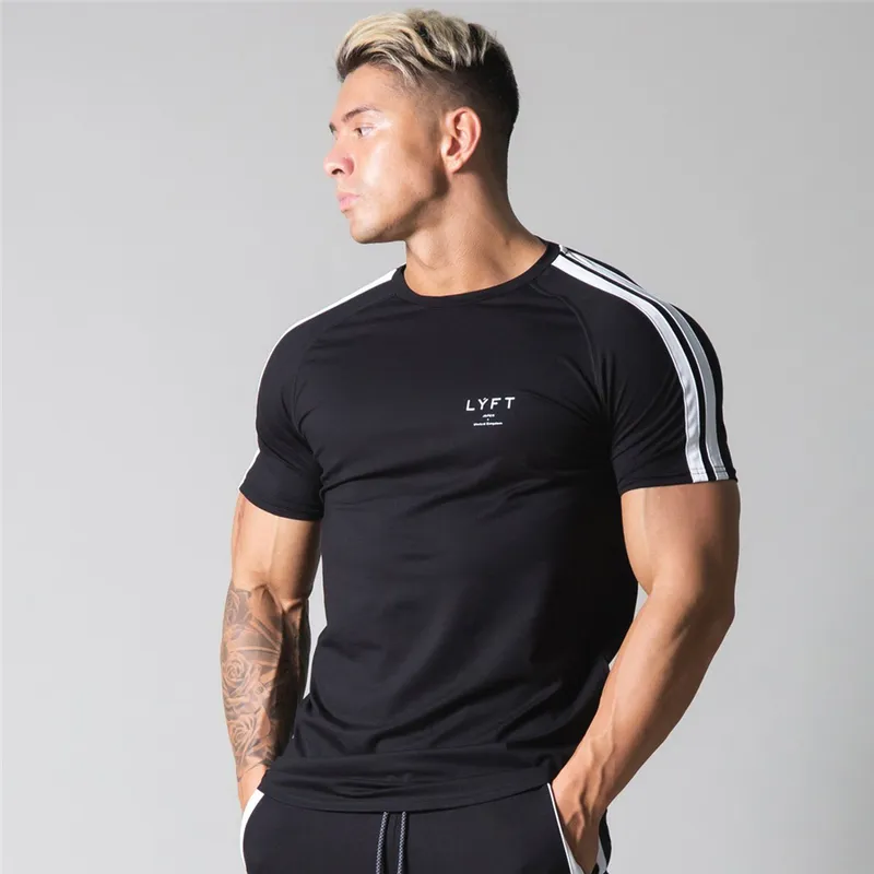 Gyms kläder fitness springa t shirt män oneck tshirt bomull bodybuilding sporttröjor toppar gym män träning t shirt 220521