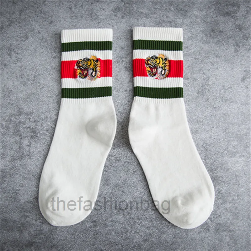 Designer Socks Tiger broderi Luxury Brand Women's Tide Brand Breattable Sports Striped Cotton