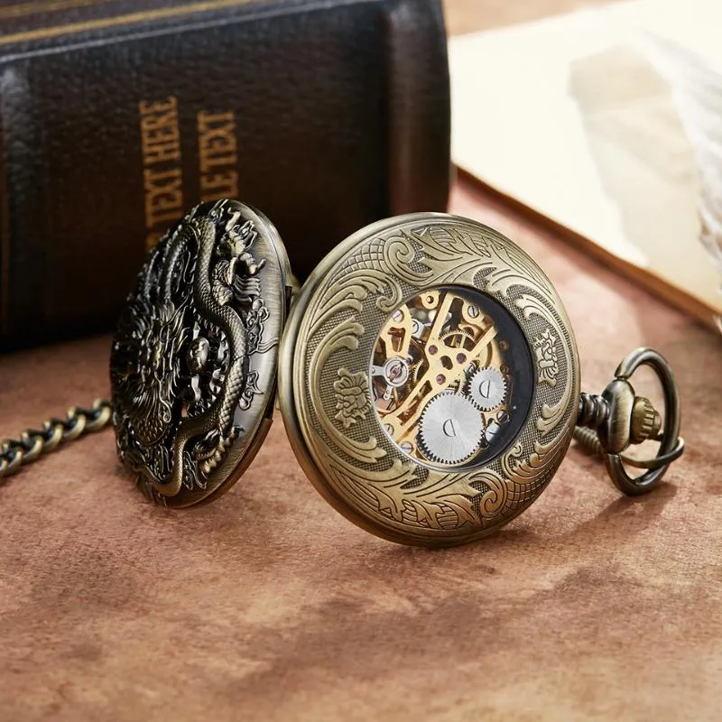 懐かしい銀色の機械式時計ドラゴンレーザー刻まれた時計動物ネックレスペンダントハンド巻きの男性フォブチェーンThun2166o