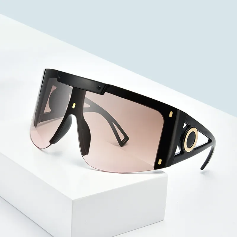 Shield Wrap Solglasögon för kvinnor Summerstil 4393 Black Grey Sonnenbrille Gafa de Sol Fashion Oversize Solglasögon UV400 Protecti259J