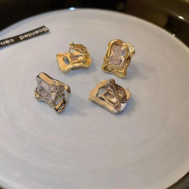 Designerörhängen för kvinnors juvelery uxury örhängen designer smycken smycken diamantkedja klöver skruv luxe crystal kvinnlig kupp242c