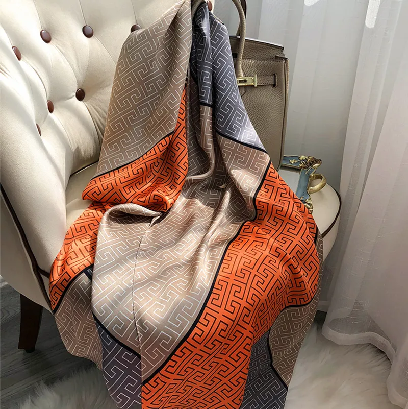 Kvinnor 100% Silk Scarf Women Luxury Brand Fashion Scarfe Hangzhou Real Silk Scarf Ladies High-end Satin Long Silk Wrap