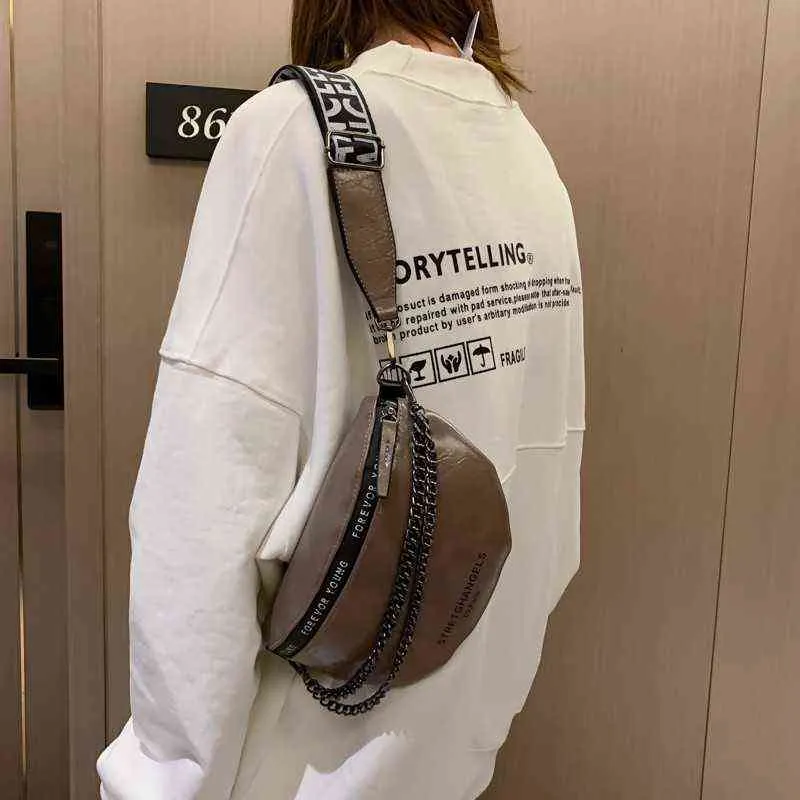 Fanny compra uma bolsa de corrente de grande capacidade para mulheres versáteis bolsas de peito de moda inseada na cintura de nicho saco de braço cruzado 220627